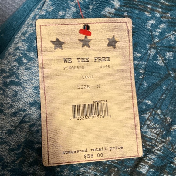 21 piece lot of WE THE FREE “RARE” design, NWT women’s designer TOP’S MSRP $1218 - Picture 6 of 8